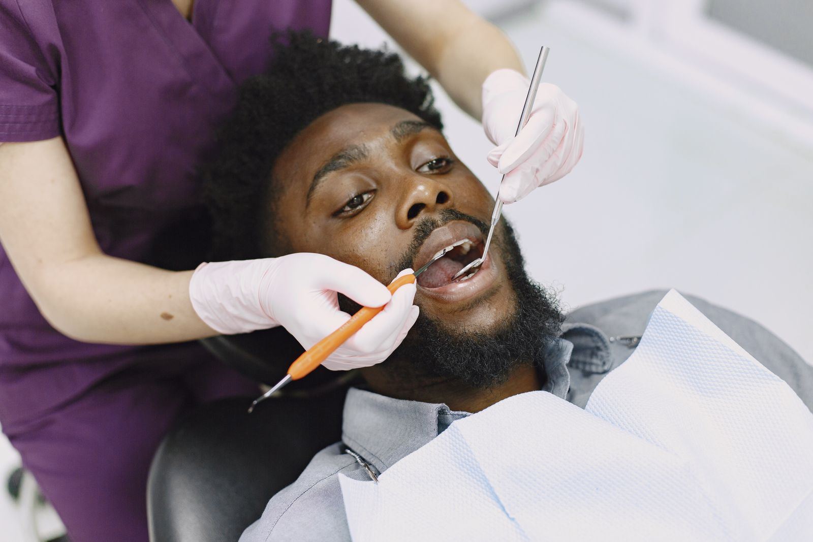 Read more about the article Gum Disease and Stroke Risk: What New Research Means for You